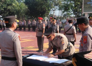 Kapolres Lebak Pimpin Upacara Sertijab Kasat Reskrim, Kasi Humas, dan Kapolsek Jajaran